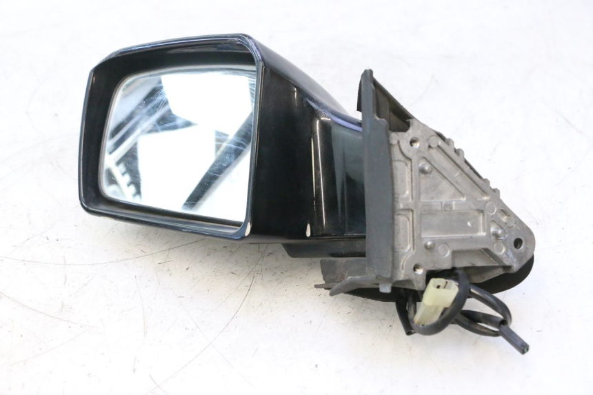 photo de ESPELHO ESQUERDO SUZUKI BURGMAN EXECUTIVE ABS 650 (2006 - 2012) - Marcações e referências