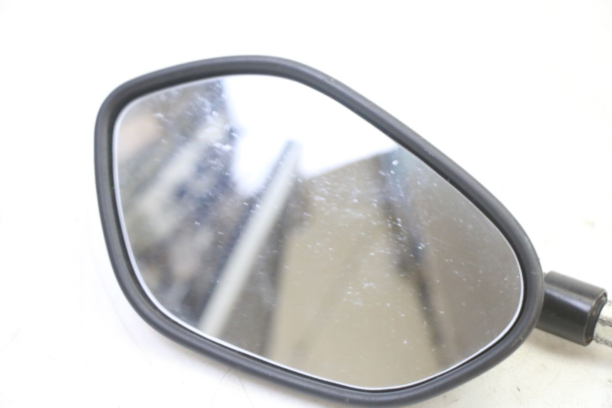 photo de ESPELHO RETROVISOR ESQUERDO SUZUKI GSR 750 (2011 - 2017) - Detalhe da peça