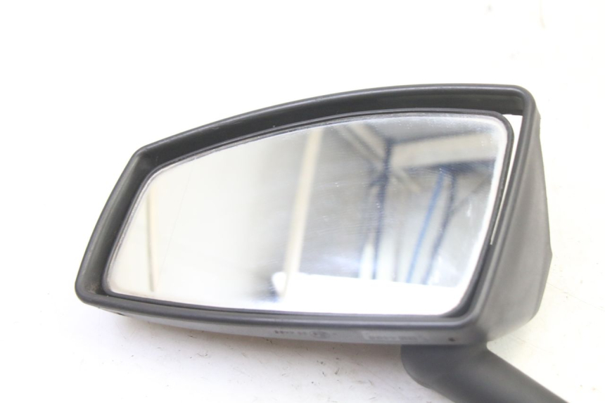 photo de ESPELHO RETROVISOR ESQUERDO PEUGEOT SATELIS 125 (2013 - 2018) - Detalhe da peça