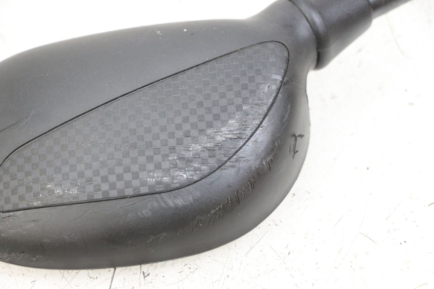 photo de ESPELHO RETROVISOR ESQUERDO PEUGEOT SPEEDFIGHT 4 2T 50 (2015 - 2019) - Zoom do estado de desgaste