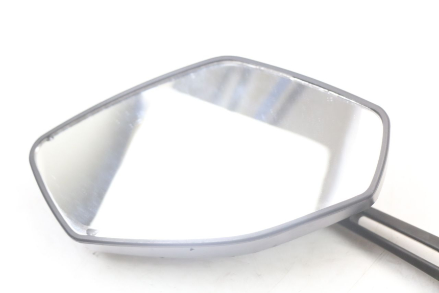 photo de ESPELHO RETROVISOR ESQUERDO PEUGEOT TWEET 125 (2018 - 2021) - Detalhe da peça