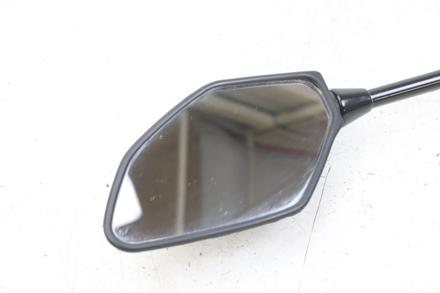 photo de ESPELHO ESQUERDO YAMAHA XMAX X-MAX ABS 125 (2017 - 2020) - Pontos de fixação