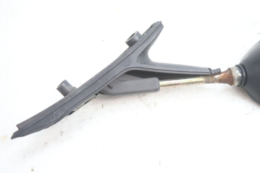 photo de ESPELHO ESQUERDO PIAGGIO X8 STREET 125 (2006 - 2007) - Pontos de fixação
