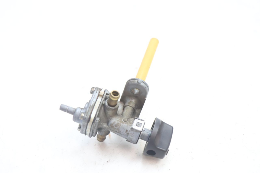 photo de TORNEIRA DO RESERVATÓRIO SUZUKI GSX F GSXF 750 (1988 - 1998) - Ampliação técnica