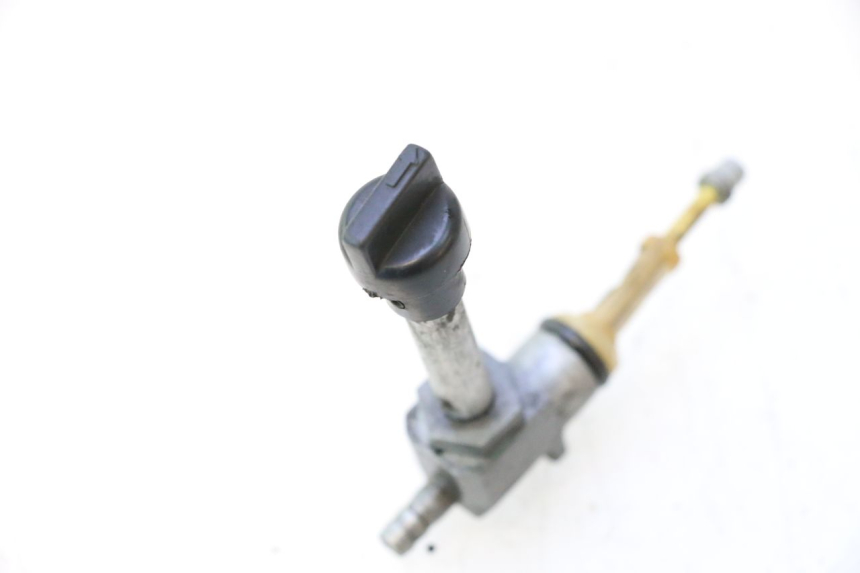 photo de TORNEIRA DO RESERVATÓRIO PEUGEOT LUDIX PRO 2T 50 (2010 - 2017) - Detalhe da peça