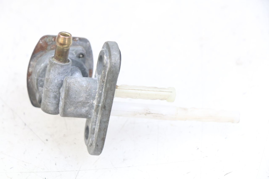 photo de TORNEIRA DO RESERVATÓRIO YAMAHA PW 80 (1983 - 2014) - Ampliação técnica