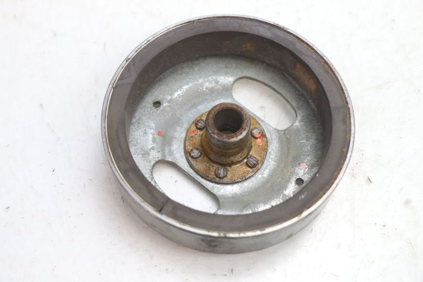 photo de ROTOR PEUGEOT 103 SPX CLIP 50 (1989 - 1992) - Zoom do estado de desgaste