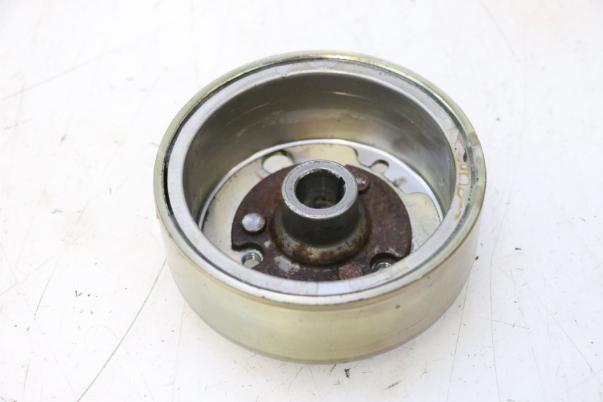 photo de ROTOR MBK BOOSTER ROCKET 50 (1995 - 1998) - Pontos de fixação
