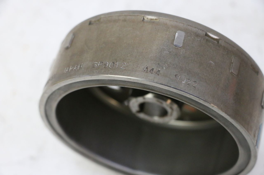 photo de ROTOR SUZUKI BURGMAN 125 (2007 - 2014) - Detalhe da peça