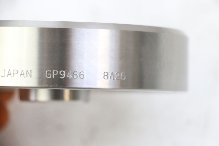photo de ROTOR HONDA CB R 1000 (2018 - 2023) - Detalhe da peça