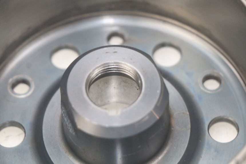 photo de ROTOR HONDA CBR RR FIREBLADE 900 (1992 - 1994) - Ampliação técnica