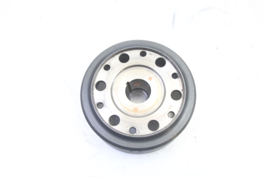 photo de ROTOR HONDA CBR RR FIREBLADE 900 (1992 - 1994) - Detalhe da peça