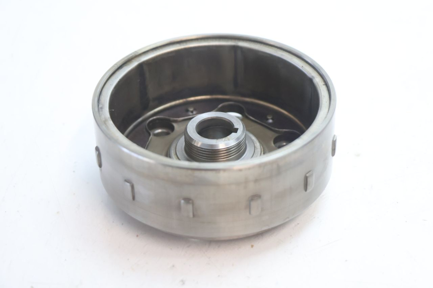 photo de ROTOR HONDA FES S-WING SWING ABS 125 (2007 - 2015) - Outro ângulo de visão