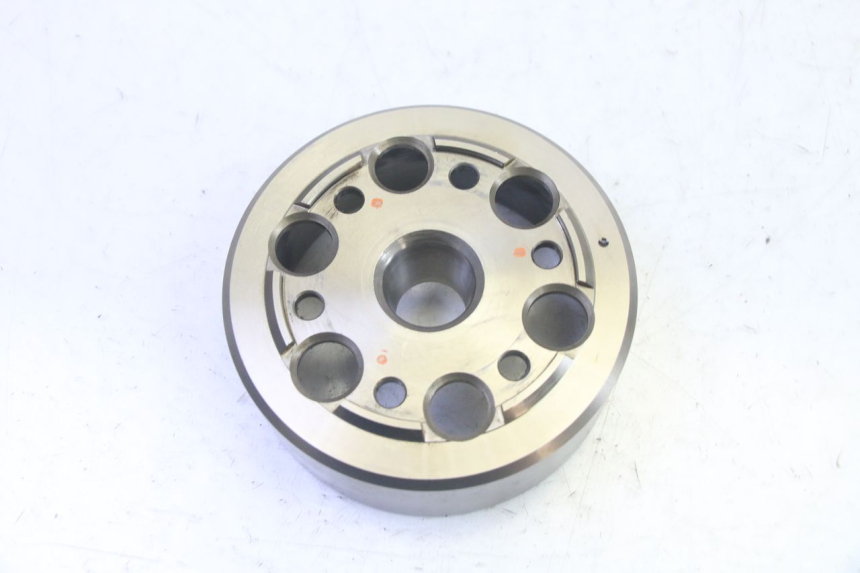 photo de ROTOR YAMAHA FZ6 N FAZER 600 (2004 - 2006) - Detalhe da peça
