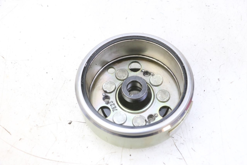 photo de ROTOR KYMCO GRAND DINK 125 (2008 - 2014) - Detalhe da peça