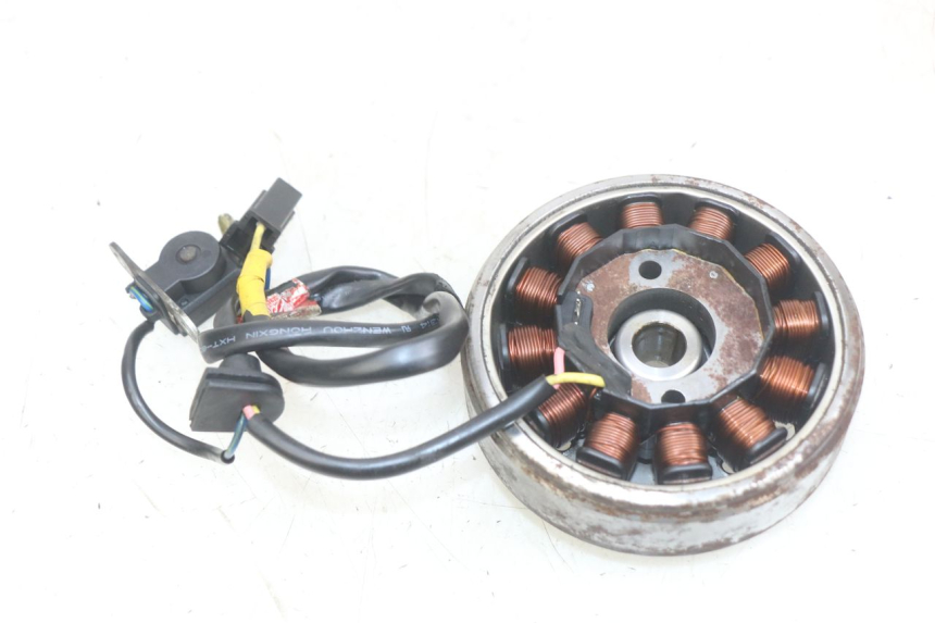 photo de ROTOR ESTATOR KYMCO AGILITY NAKED RENOUVO 2T 50 (2011 - 2018) - Detalhe da peça