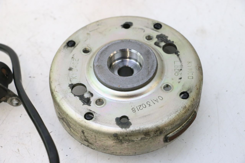 photo de ROTOR ESTATOR KYMCO AGILITY PREMIUM 50 (2007 - 2010) - Peça verificada