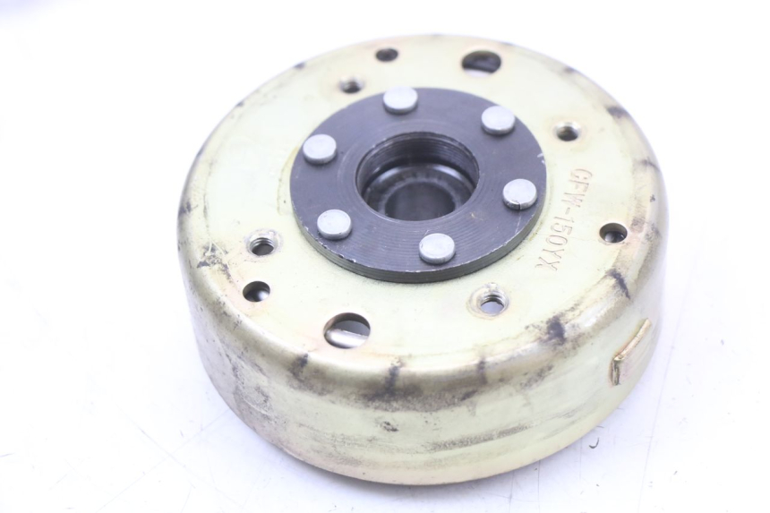 photo de ROTOR ESTATOR JONWAY AZTRAL 125 (2008 - 2017) - Outro ângulo de visão
