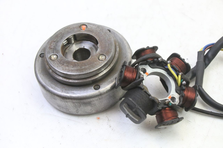 photo de ROTOR ESTATOR KEROX BAZOOKA 110 - Detalhe da peça
