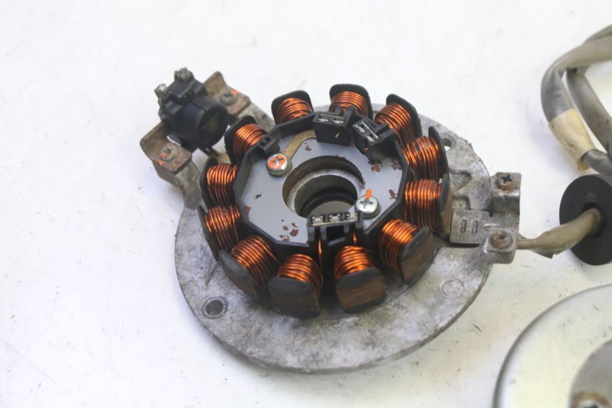 photo de ROTOR ESTATOR MBK BOOSTER SPIRIT 50 (2004 - 2017) - Vista geral