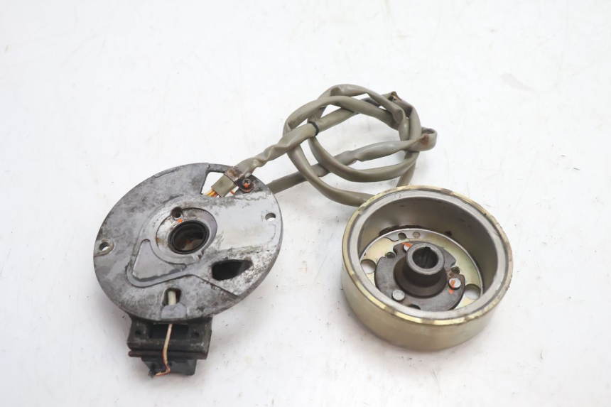 photo de ROTOR ESTATOR MBK BOOSTER SPIRIT 50 (1999 - 2003) - Detalhe da peça