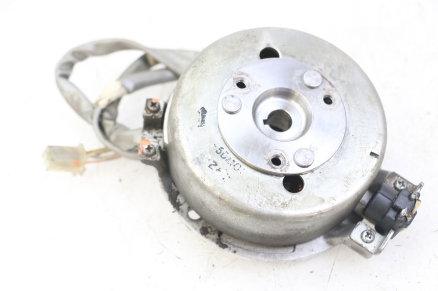 photo de ROTOR ESTATOR MBK BOOSTER SPIRIT NAKED 50 (2004 - 2017) - Detalhe da peça