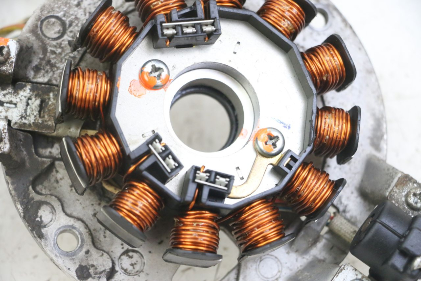 photo de ROTOR ESTATOR MBK BOOSTER SPIRIT NAKED 50 (2004 - 2017) - Vista do produto