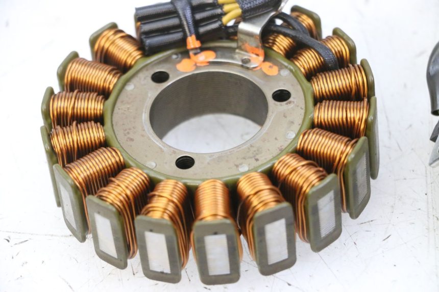 photo de ROTOR ESTATOR SUZUKI BURGMAN 125 (2007 - 2014) - Marcações e referências
