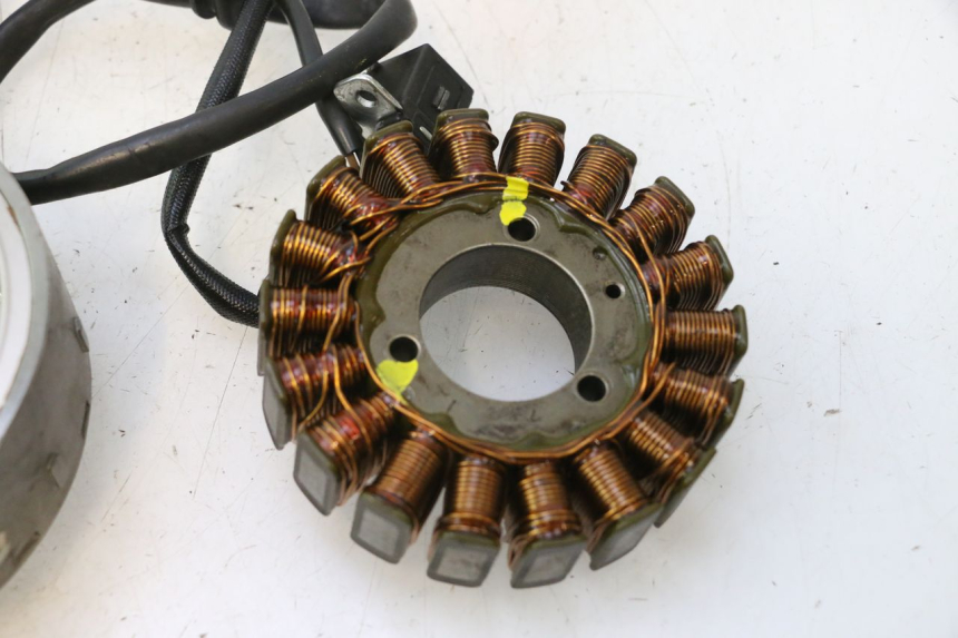 photo de ROTOR ESTATOR SUZUKI BURGMAN 125 (2007 - 2014) - Inspeção visual