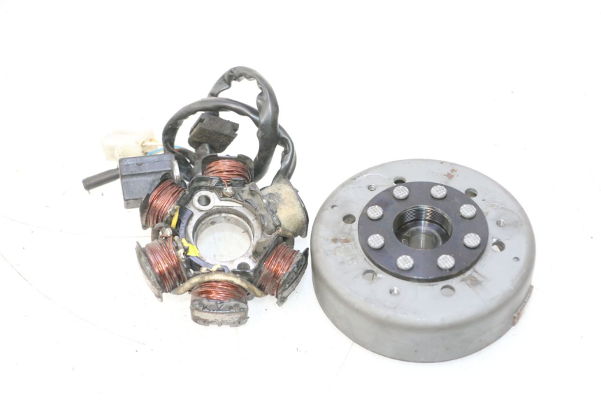 photo de ROTOR ESTATOR PEUGEOT CITYSTAR 2T 50 (2018 - 2021) - Vista principal