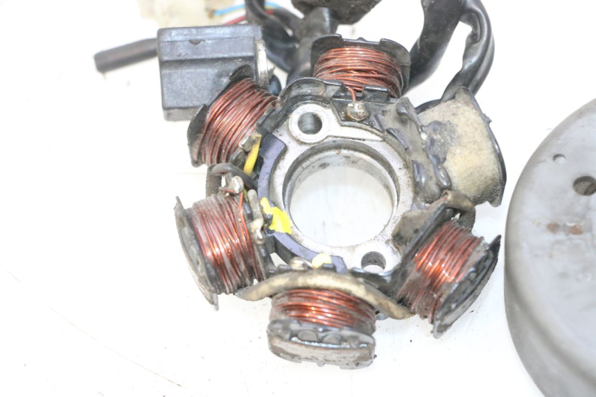 photo de ROTOR ESTATOR PEUGEOT CITYSTAR 2T 50 (2018 - 2021) - Marcações e referências