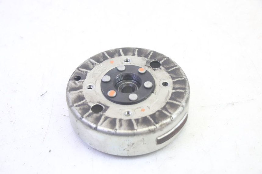 photo de ROTOR ESTATOR LONGJIA DIGITA 4T 50 (2019 - 2022) - Detalhes característicos