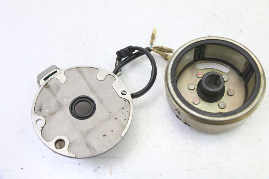 photo de ROTOR ESTATOR CCR DIRT BIKE 110 - Detalhe da peça