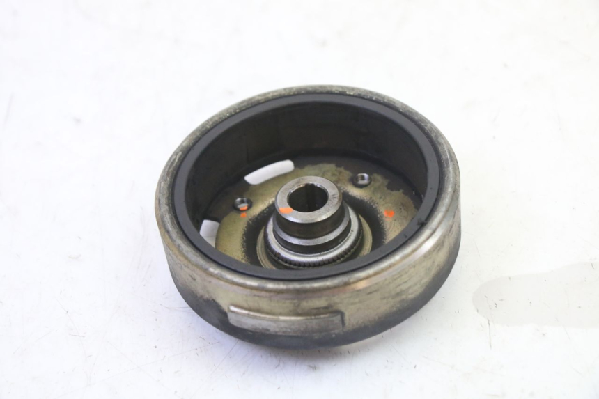 photo de ROTOR ESTATOR PEUGEOT ELYSTAR 50 (2002 - 2014) - Detalhes característicos