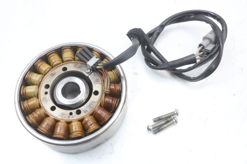 photo de ROTOR ESTATOR YAMAHA FJR ABS 1300 (2006 - 2012) - Outro ângulo de visão