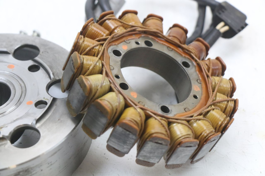 photo de ROTOR ESTATOR YAMAHA FJR ABS 1300 (2006 - 2012) - Marcações e referências