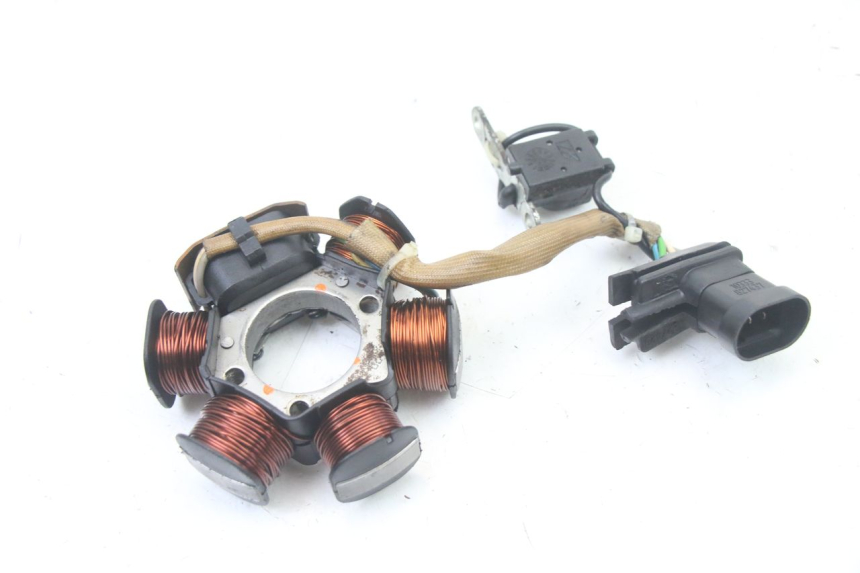 photo de ROTOR ESTATOR PIAGGIO FLY 2T 50 (2004 - 2017) - Marcações e referências
