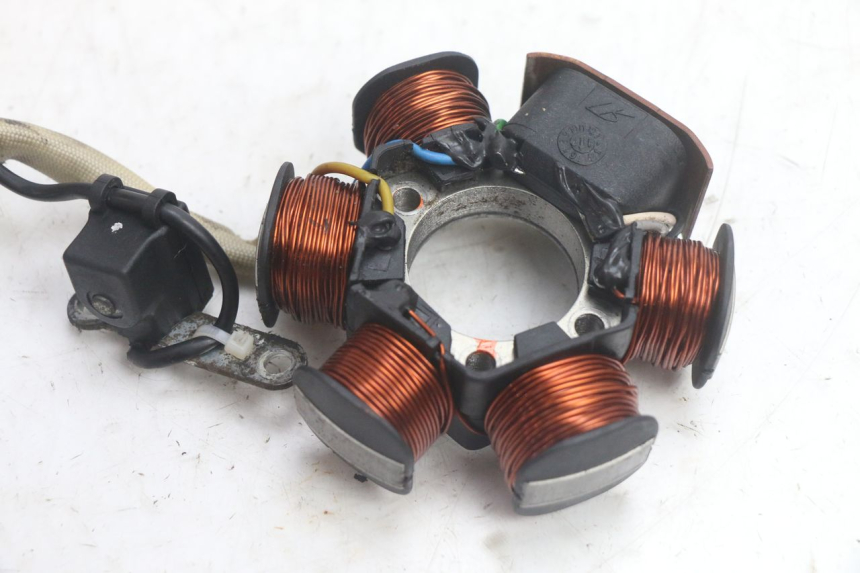 photo de ROTOR ESTATOR PIAGGIO FLY 2T 50 (2004 - 2017) - Vista geral