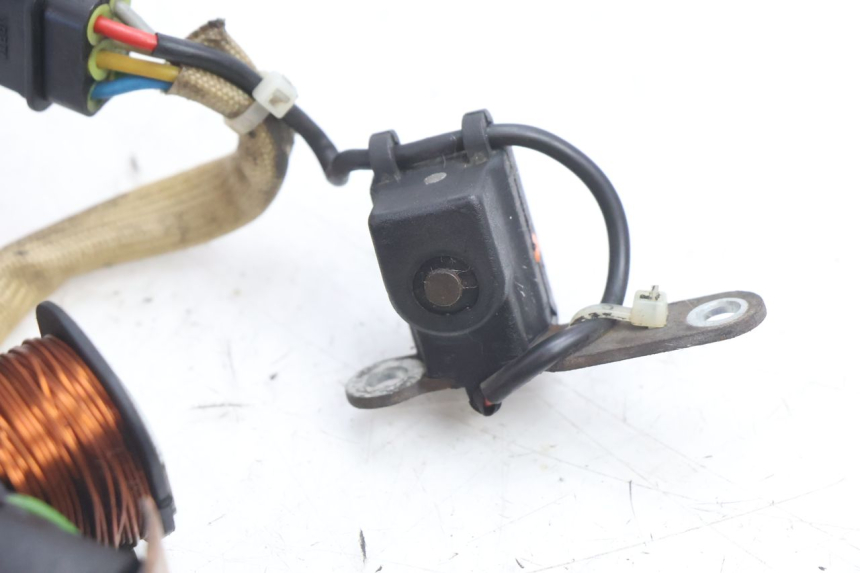 photo de ROTOR ESTATOR PIAGGIO FLY 2T 50 (2004 - 2017) - Pontos de fixação