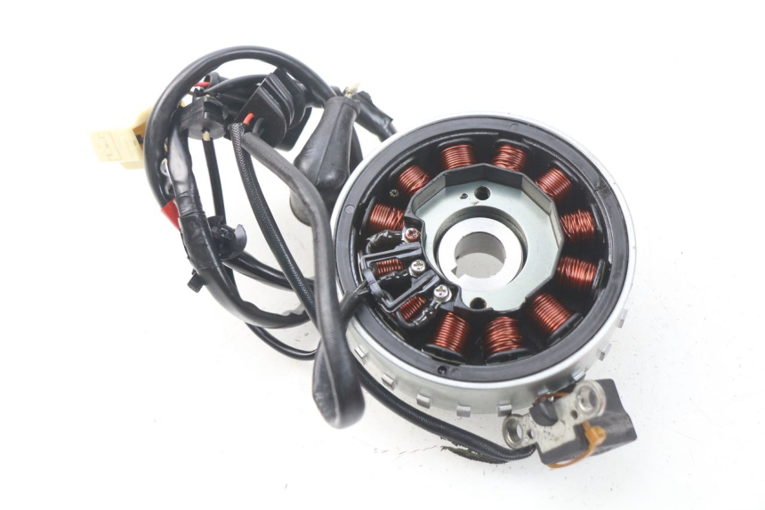 photo de ROTOR ESTATOR PIAGGIO FLY IE 125 (2012 - 2017) - Detalhe da peça