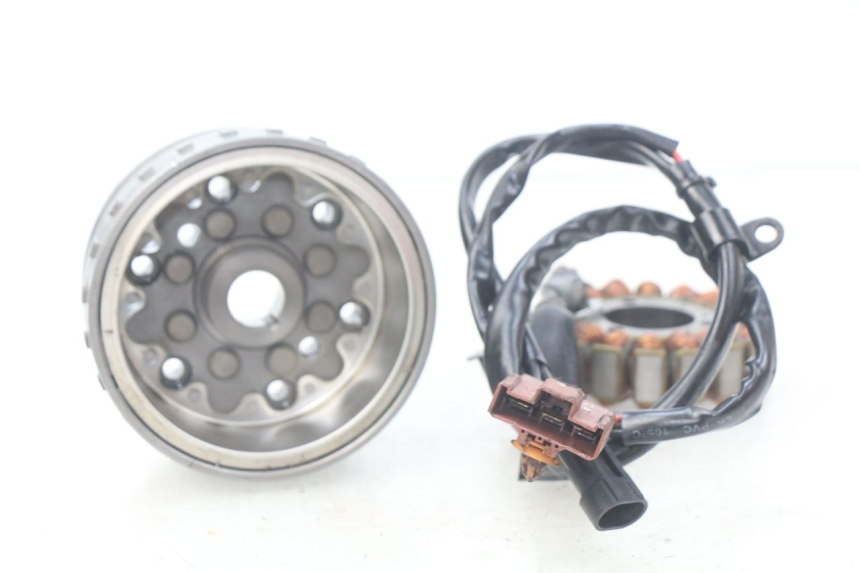 photo de ROTOR ESTATOR PEUGEOT GEOPOLIS 400 (2007 - 2013) - Outro ângulo de visão