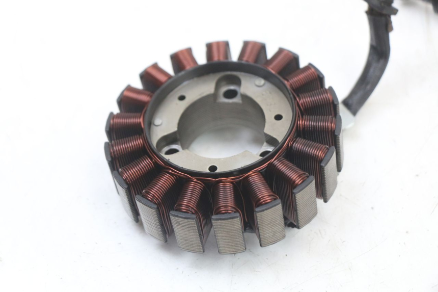photo de ROTOR ESTATOR HONDA NES AROBASE 125 (2000 - 2003) - Outro ângulo de visão
