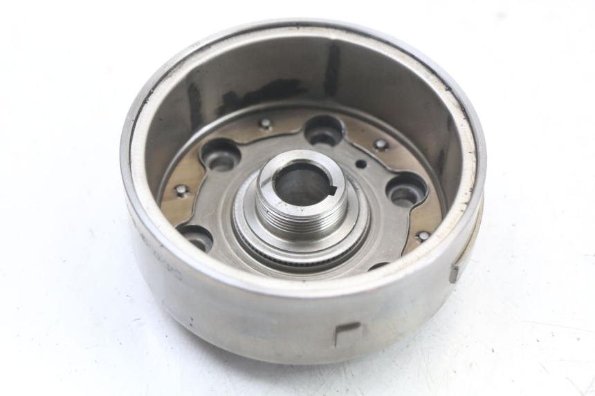 photo de ROTOR ESTATOR HONDA NES AROBASE 125 (2000 - 2003) - Estado da superfície