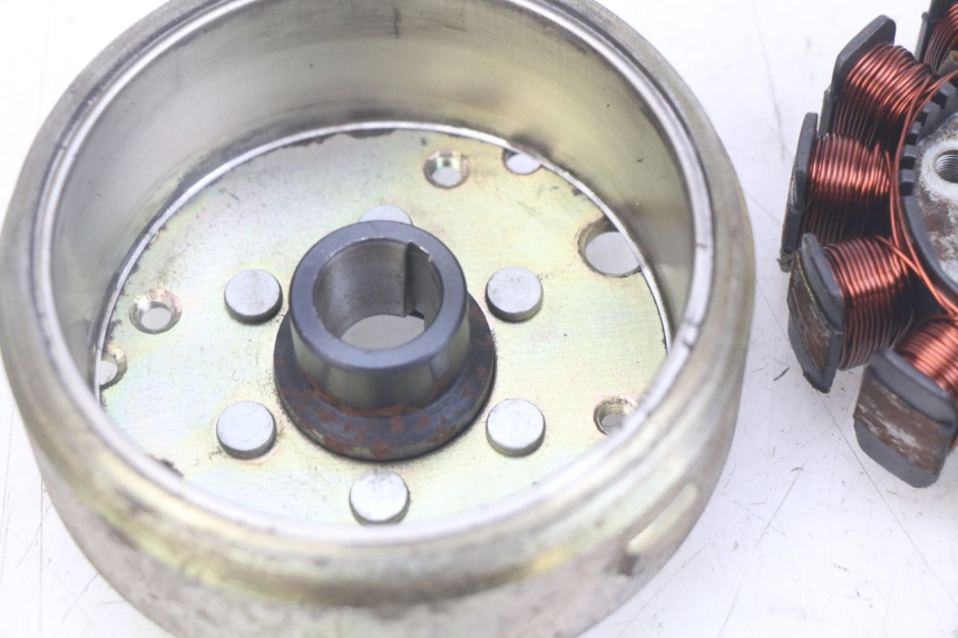 photo de ROTOR ESTATOR REVATTO IMPERATOR 125 (2007 - 2015) - Zoom do estado de desgaste