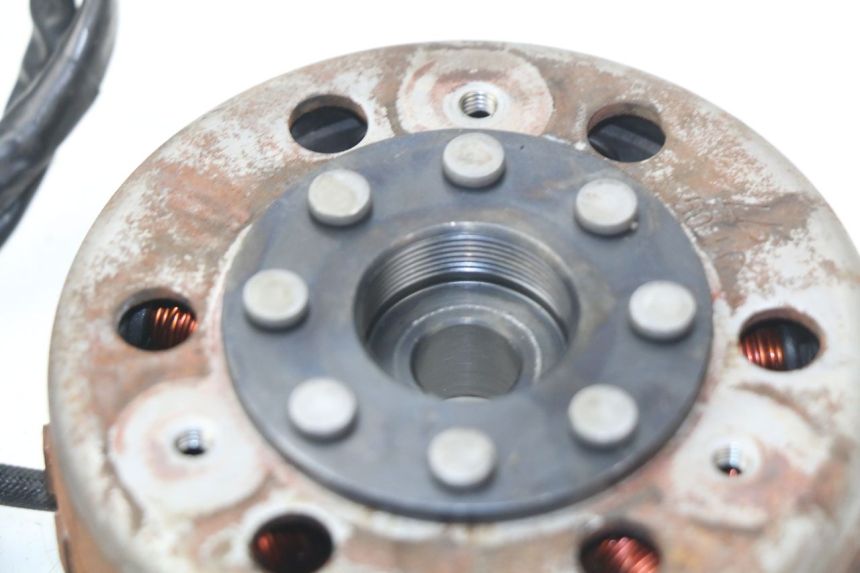 photo de ROTOR ESTATOR PEUGEOT KISBEE 2T 50 (2018 - 2022) - Detalhe da peça