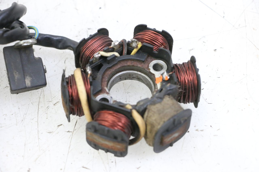 photo de ROTOR ESTATOR PEUGEOT KISBEE 2T 50 (2010 - 2017) - Vista geral