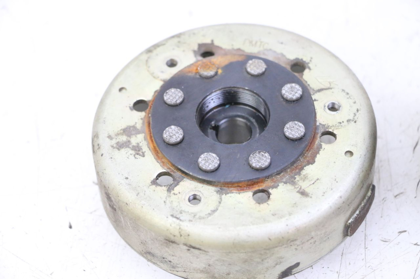 photo de ROTOR ESTATOR PEUGEOT KISBEE 2T 50 (2010 - 2017) - Marcações e referências