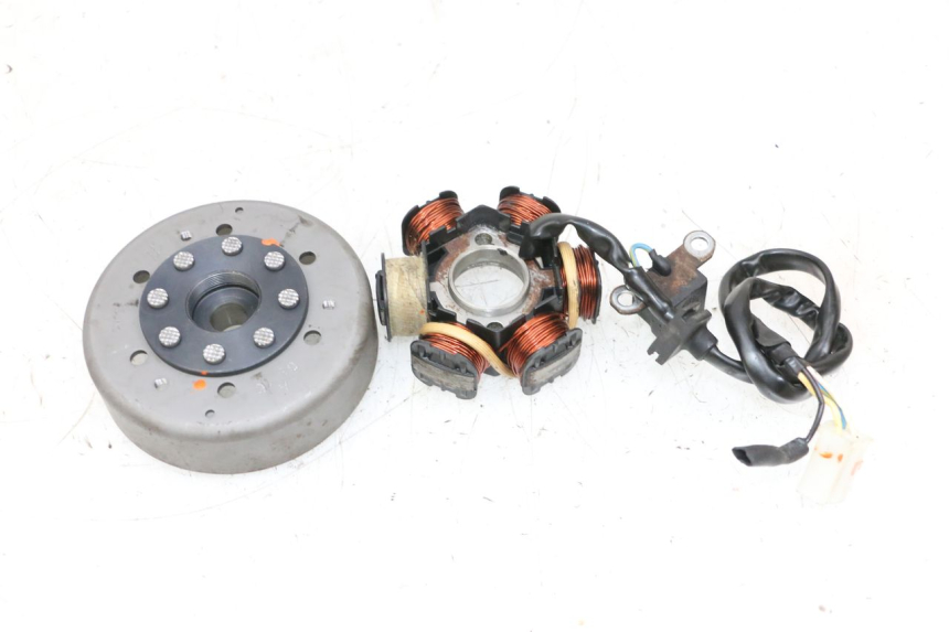 photo de ROTOR ESTATOR PEUGEOT KISBEE 2T 50 (2010 - 2017) - Vista principal