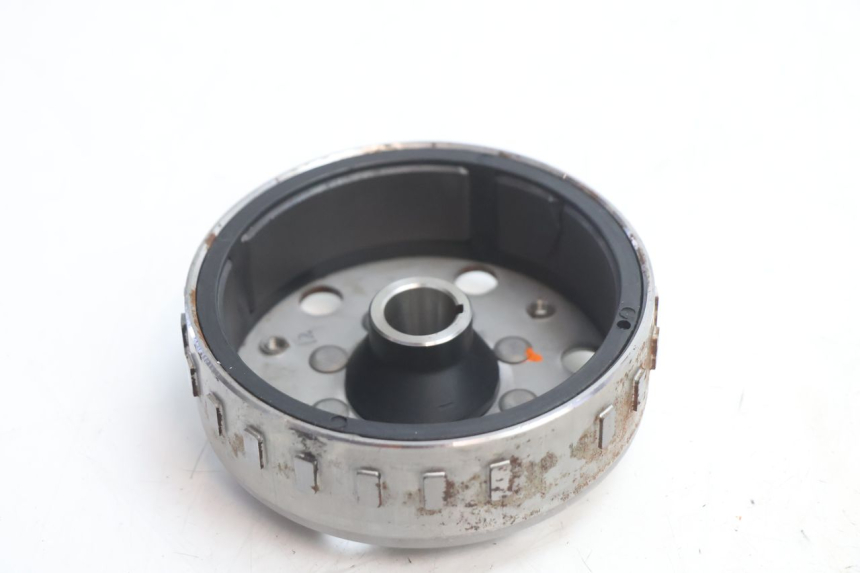 photo de ROTOR ESTATOR PEUGEOT KISBEE 2T 50 (2018 - 2022) - Vista do produto