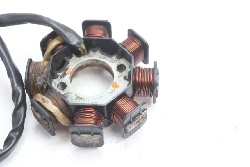 photo de ROTOR ESTATOR PEUGEOT KISBEE 4T 50 (2010 - 2017) - Vista geral